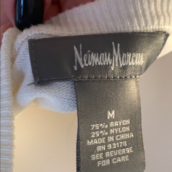 Sweater - Picture 3 of 3